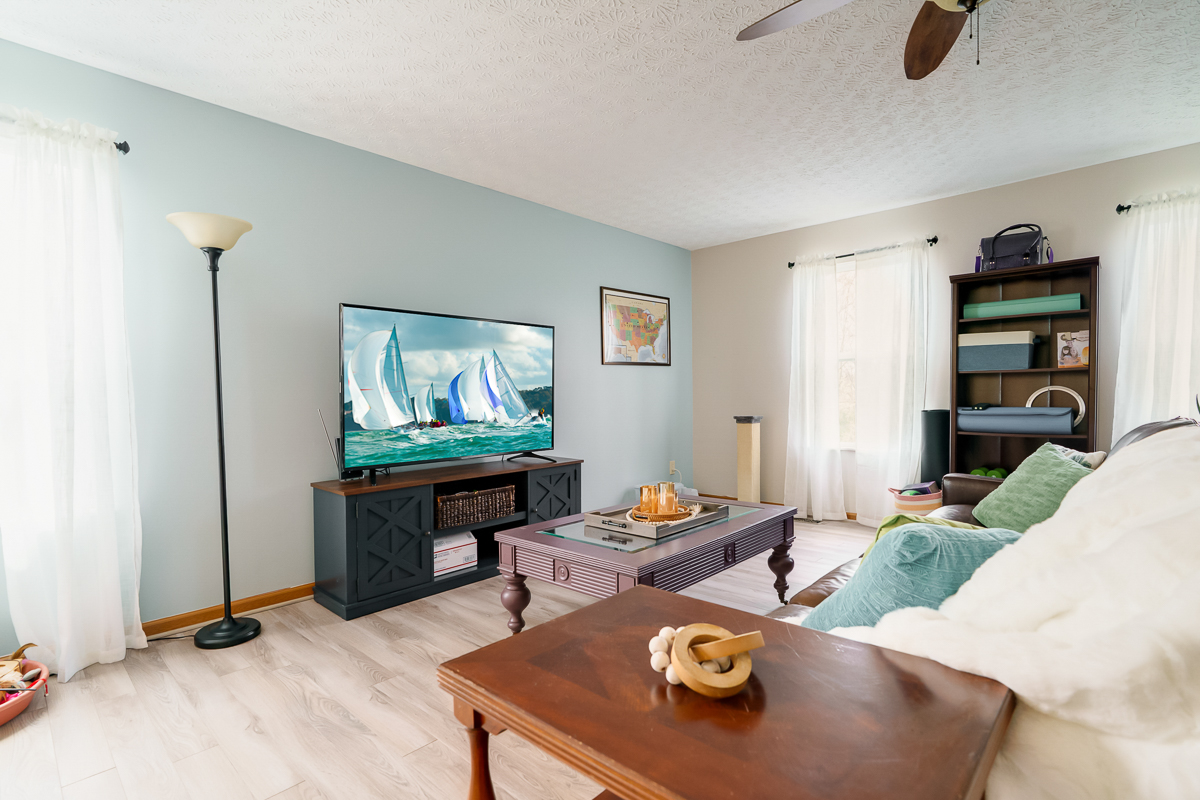 5392 Country Meadow Ct-50