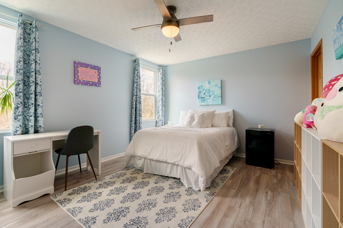 5392 Country Meadow Ct-52