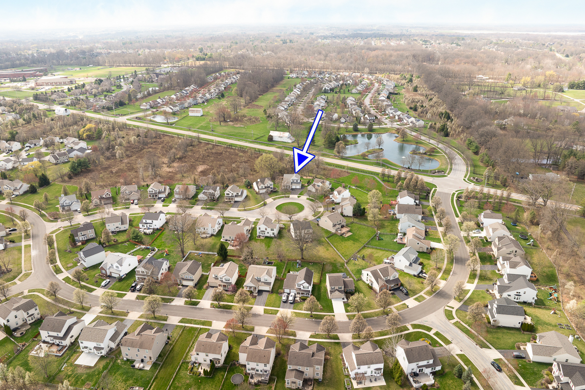 5392 Country Meadow Ct-6