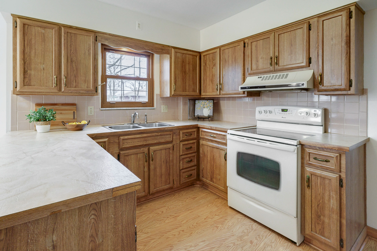 5566 Driftwood Rd-17