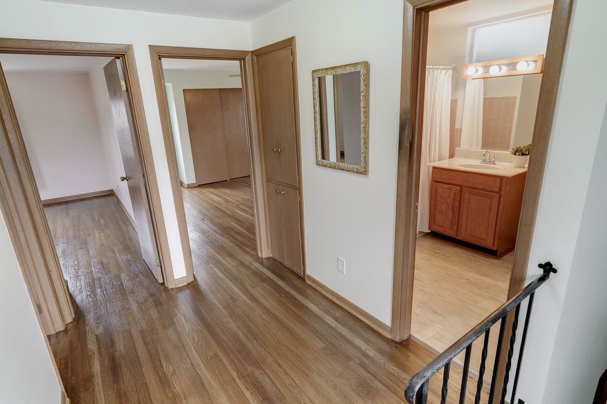 5566 Driftwood Rd-23