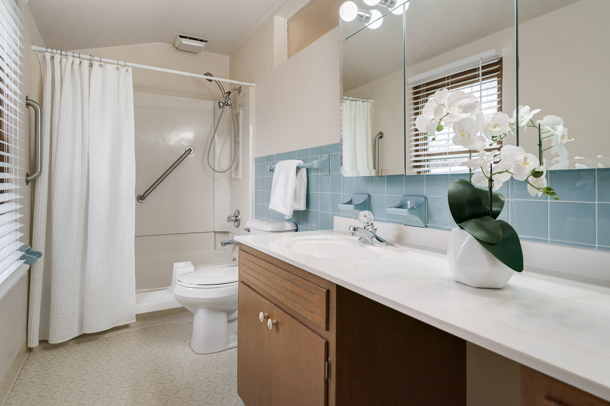 5566 Driftwood Rd-26