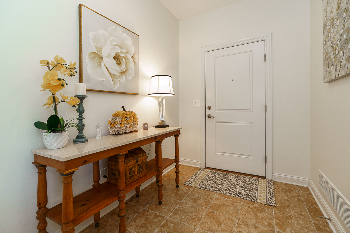 5614 Eventing Way-10