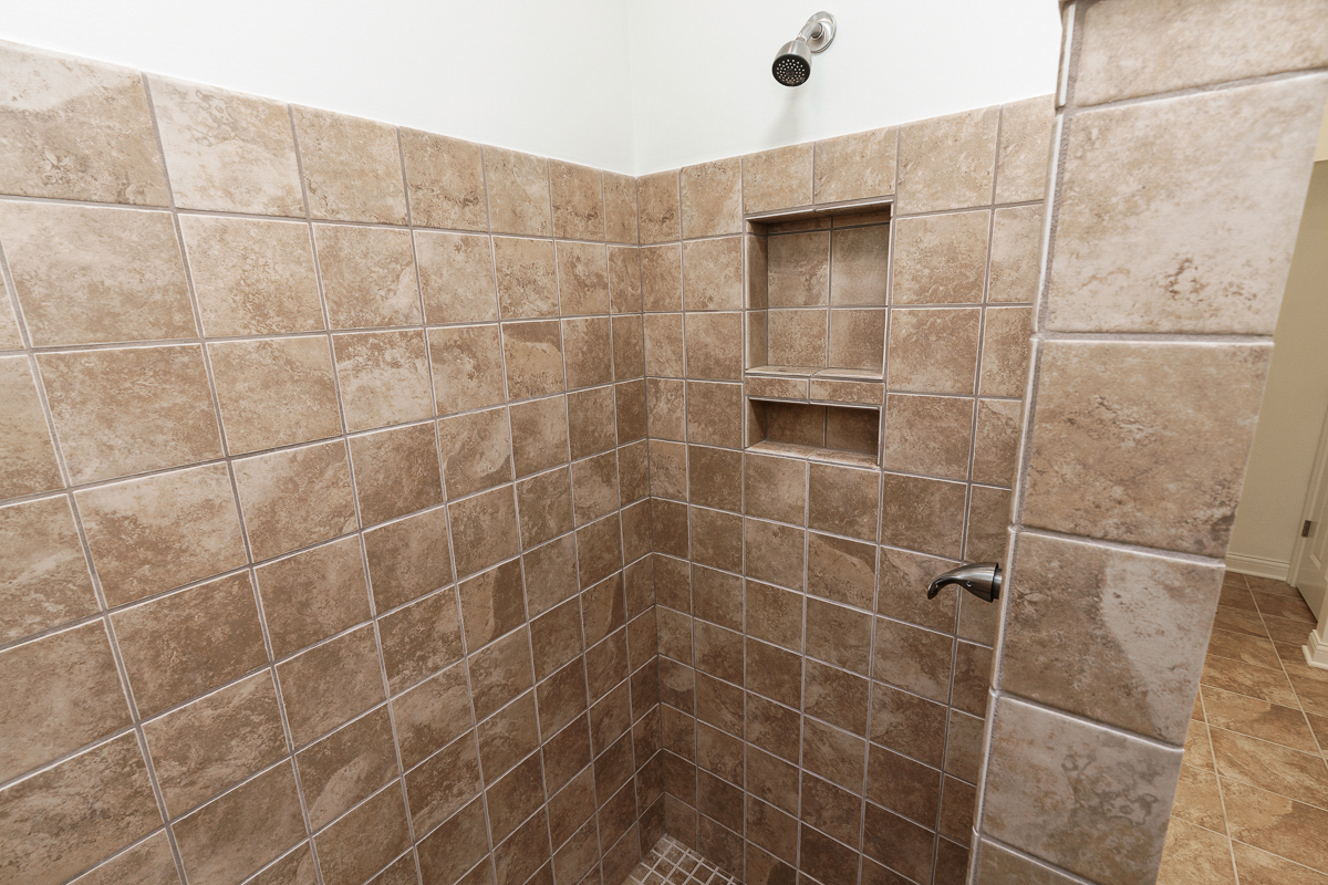 5614 Eventing Way-29