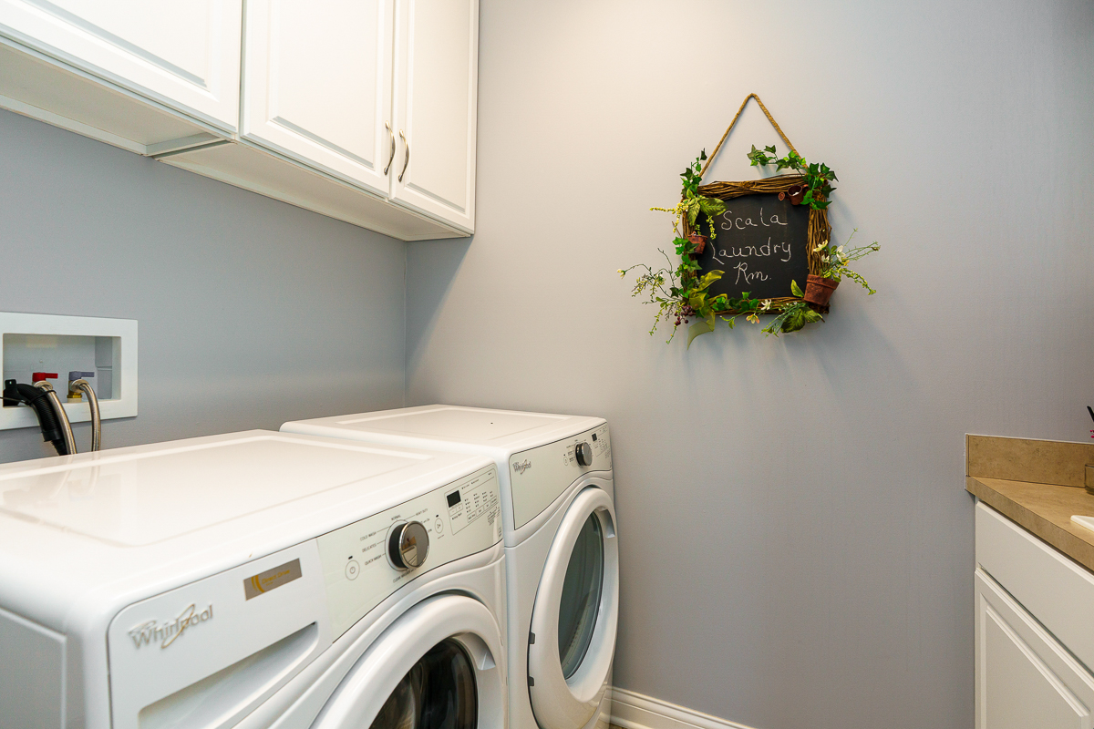 5614 Eventing Way-31