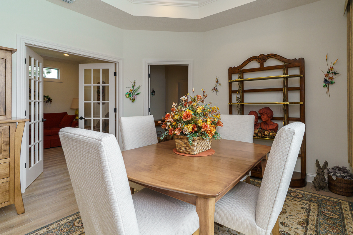 5629 Aristocrat Dr-21