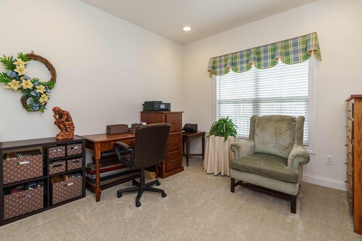 5629 Aristocrat Dr-23