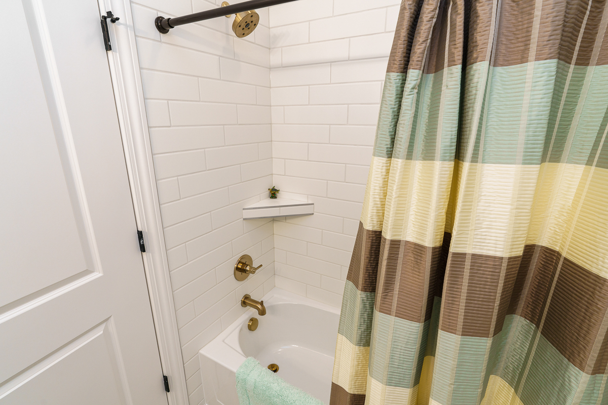 5629 Aristocrat Dr-25