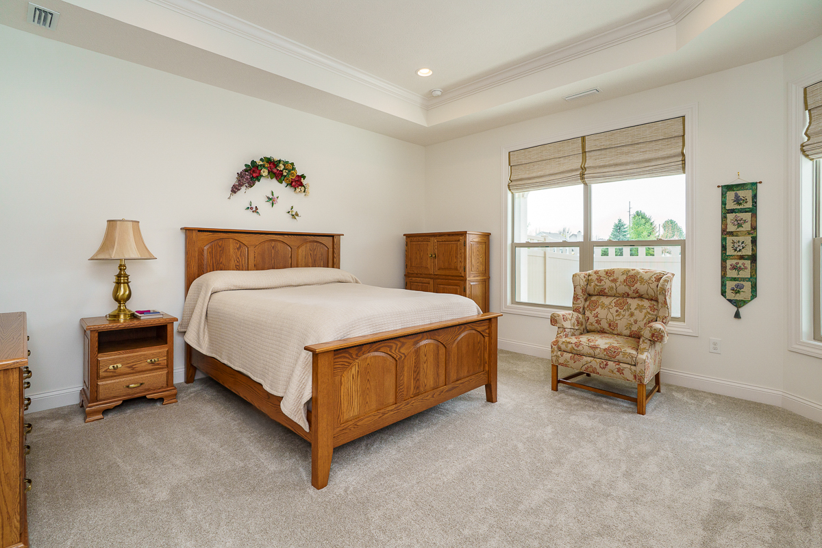 5629 Aristocrat Dr-26