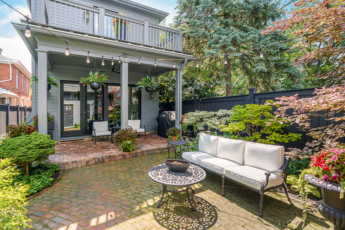 569 S 6th St EXT (6 of 13)-Edit