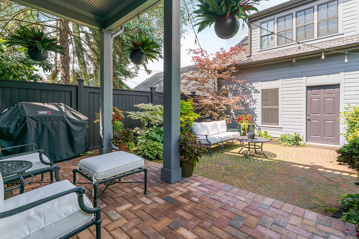 569 S 6th St EXT (9 of 13)