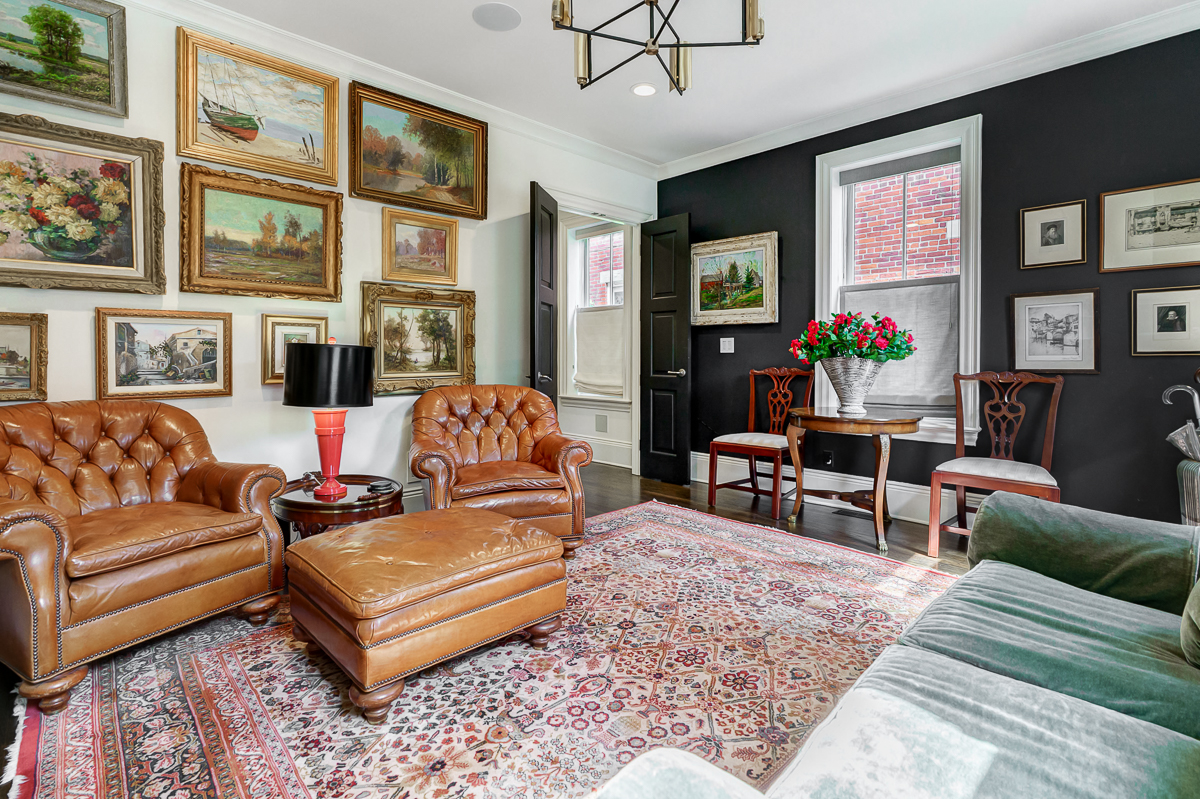 569 S 6th St Part 2 (10 of 29)