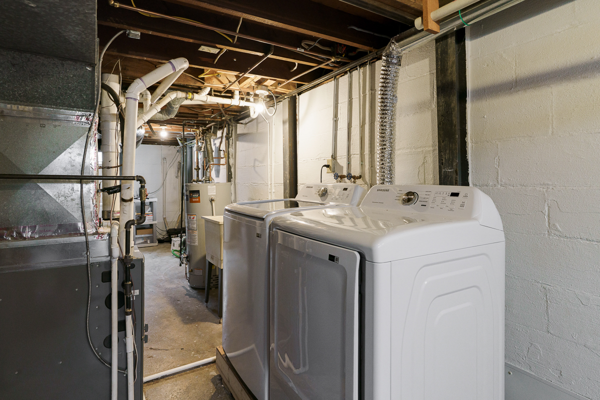 5735 Indianola Ave-13