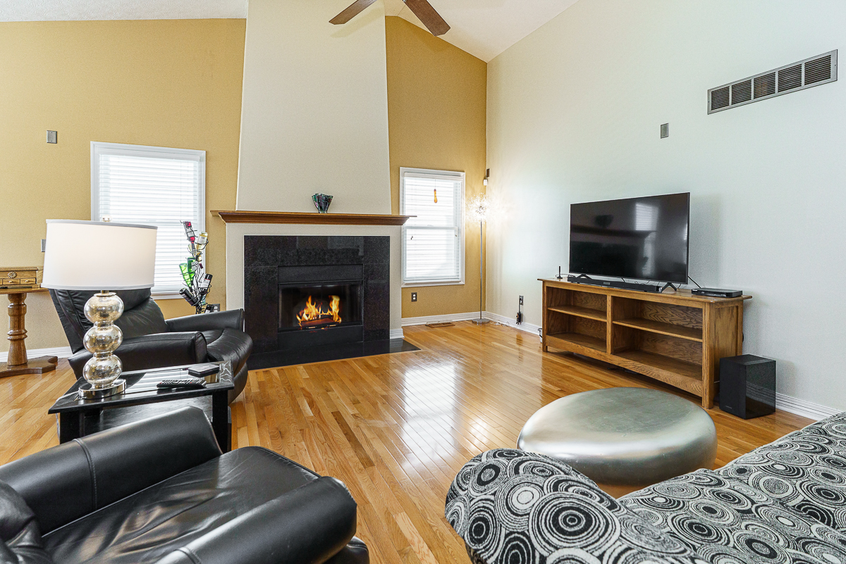 5921 Tarrycrest Dr.--11