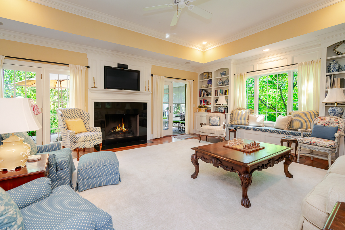 6050 Whitney Woods Ct-23