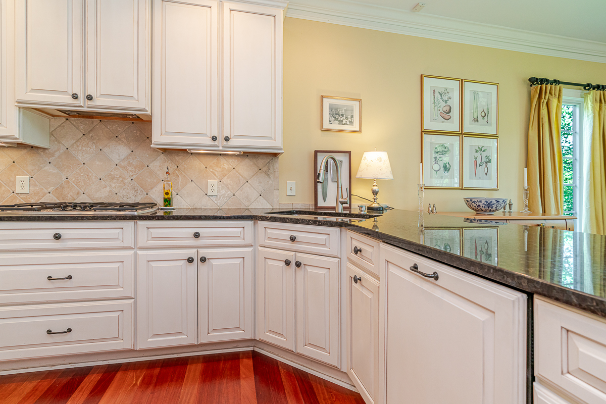 6050 Whitney Woods Ct-29