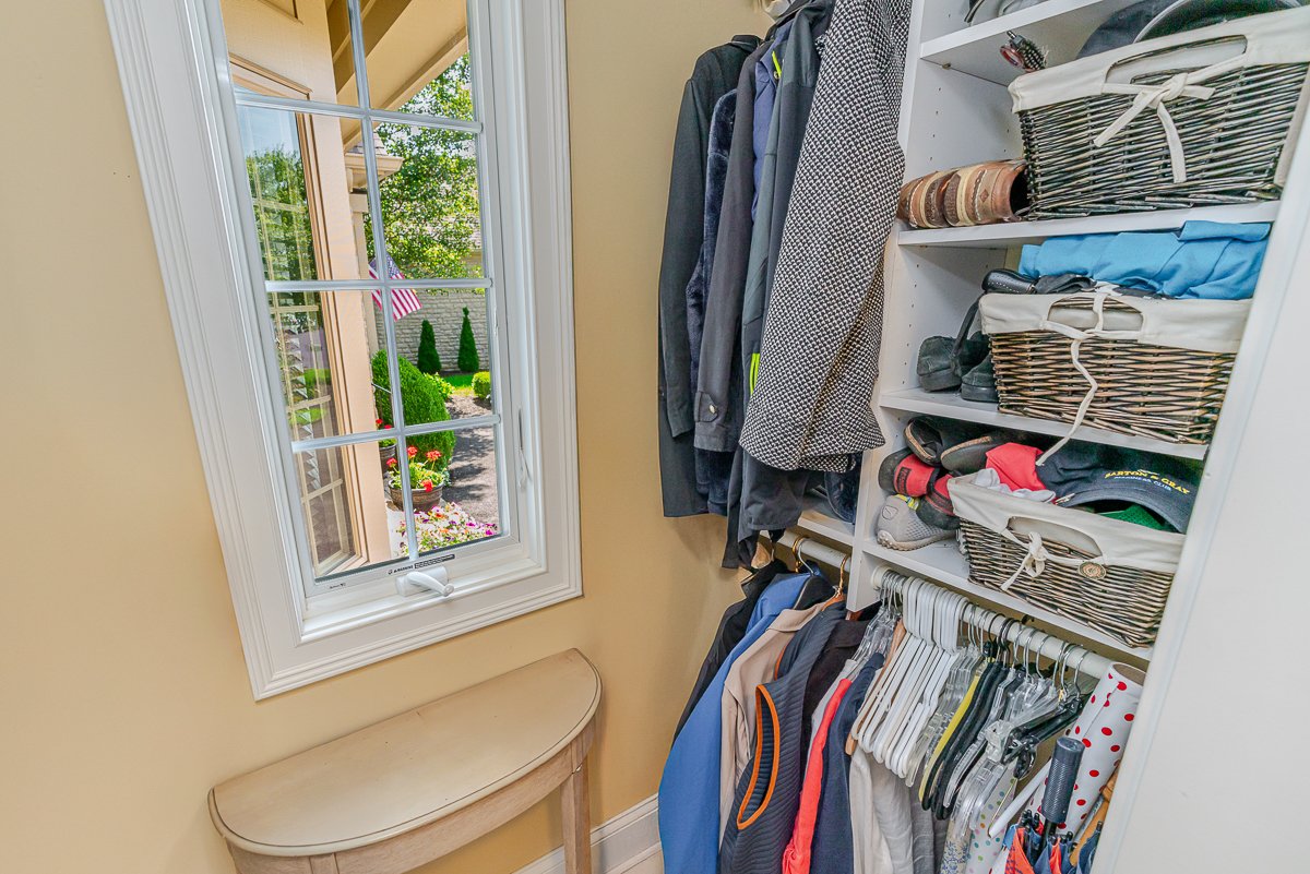 6050 Whitney Woods Ct-44