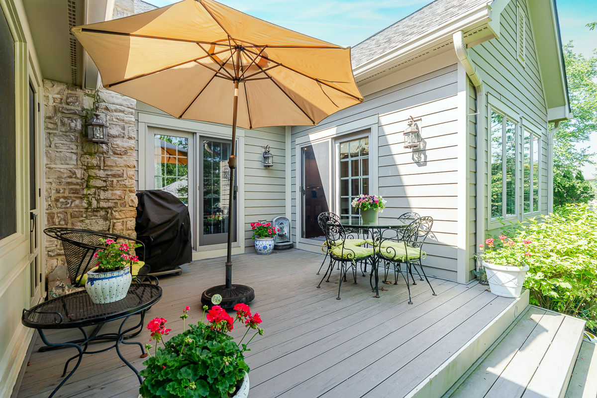 6050 Whitney Woods Ct-7