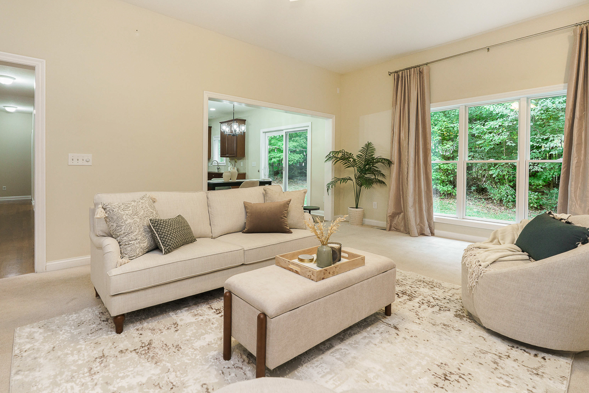 6061 Highland Hills Dr-23