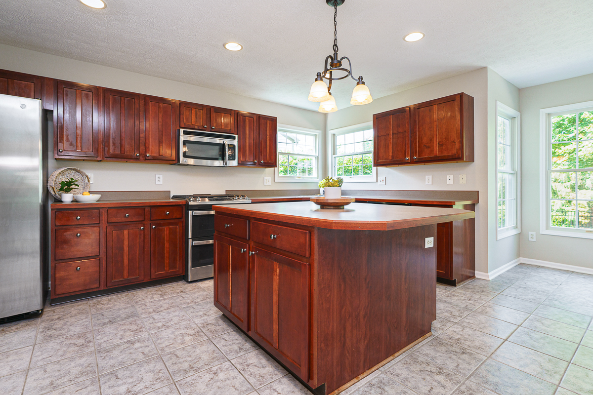 6096 Congressional Dr.-19