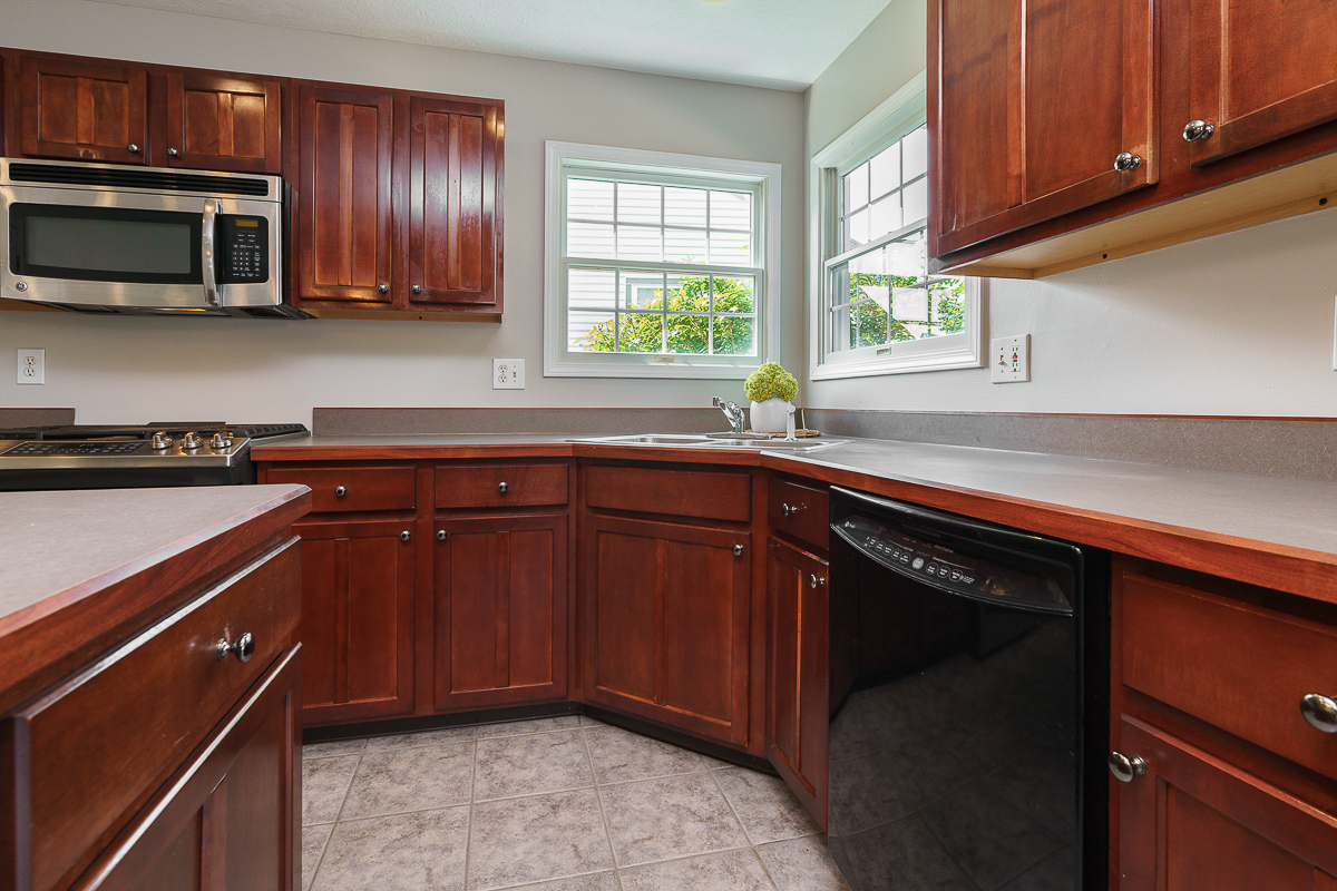 6096 Congressional Dr.-20