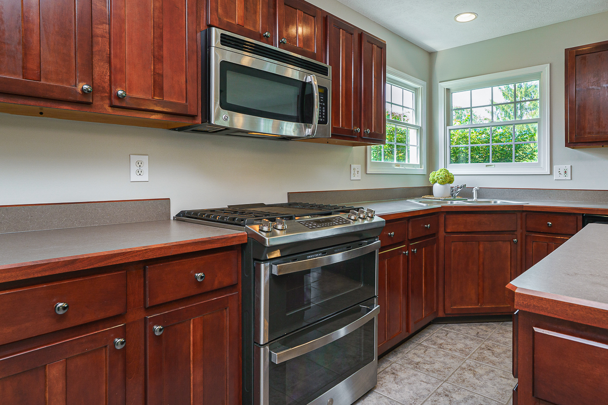 6096 Congressional Dr.-22