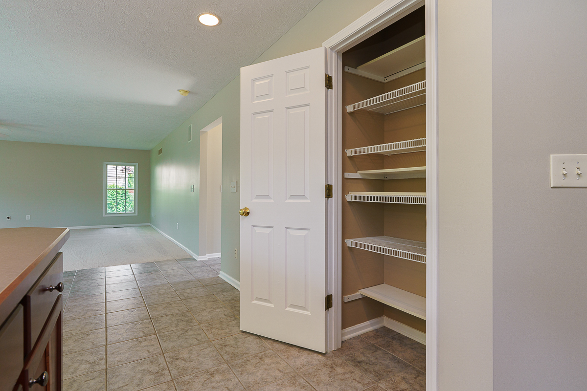 6096 Congressional Dr.-23