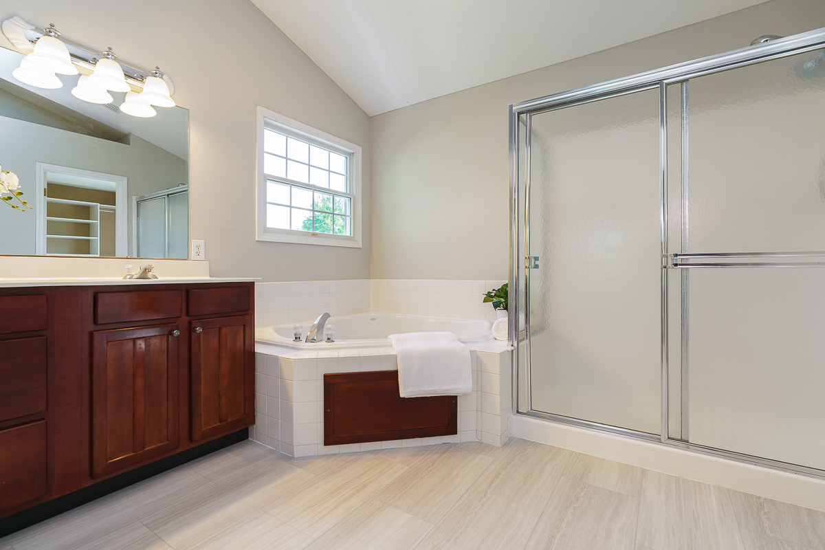 6096 Congressional Dr.-30