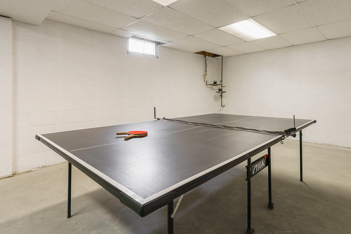 6177 Woodsview Way-13