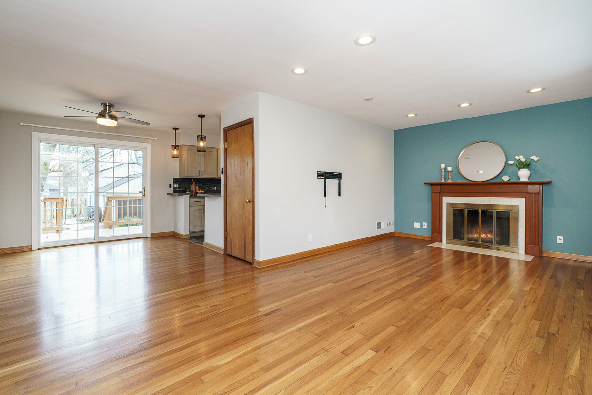 623 E Dominion Blvd-20