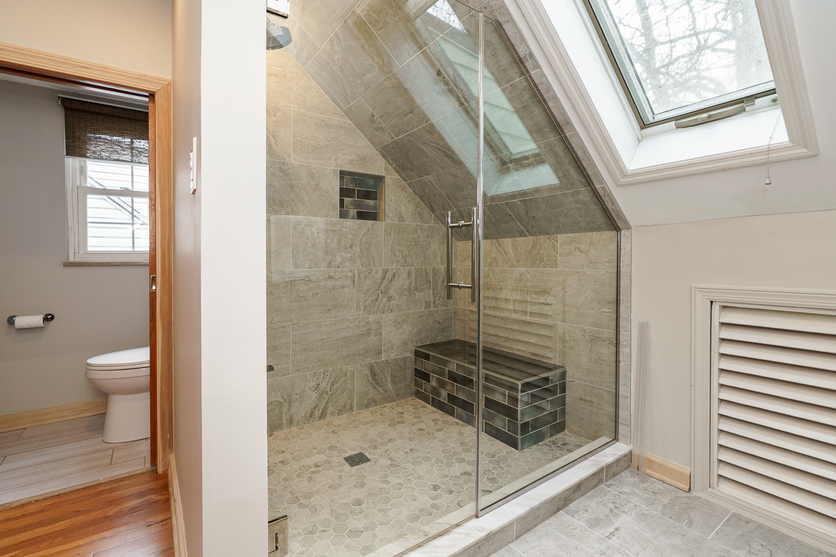 623 E Dominion Blvd-39