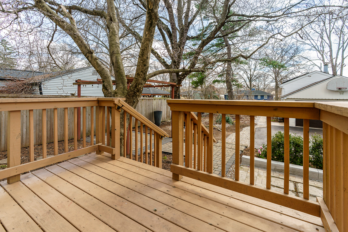 623 E Dominion Blvd-5