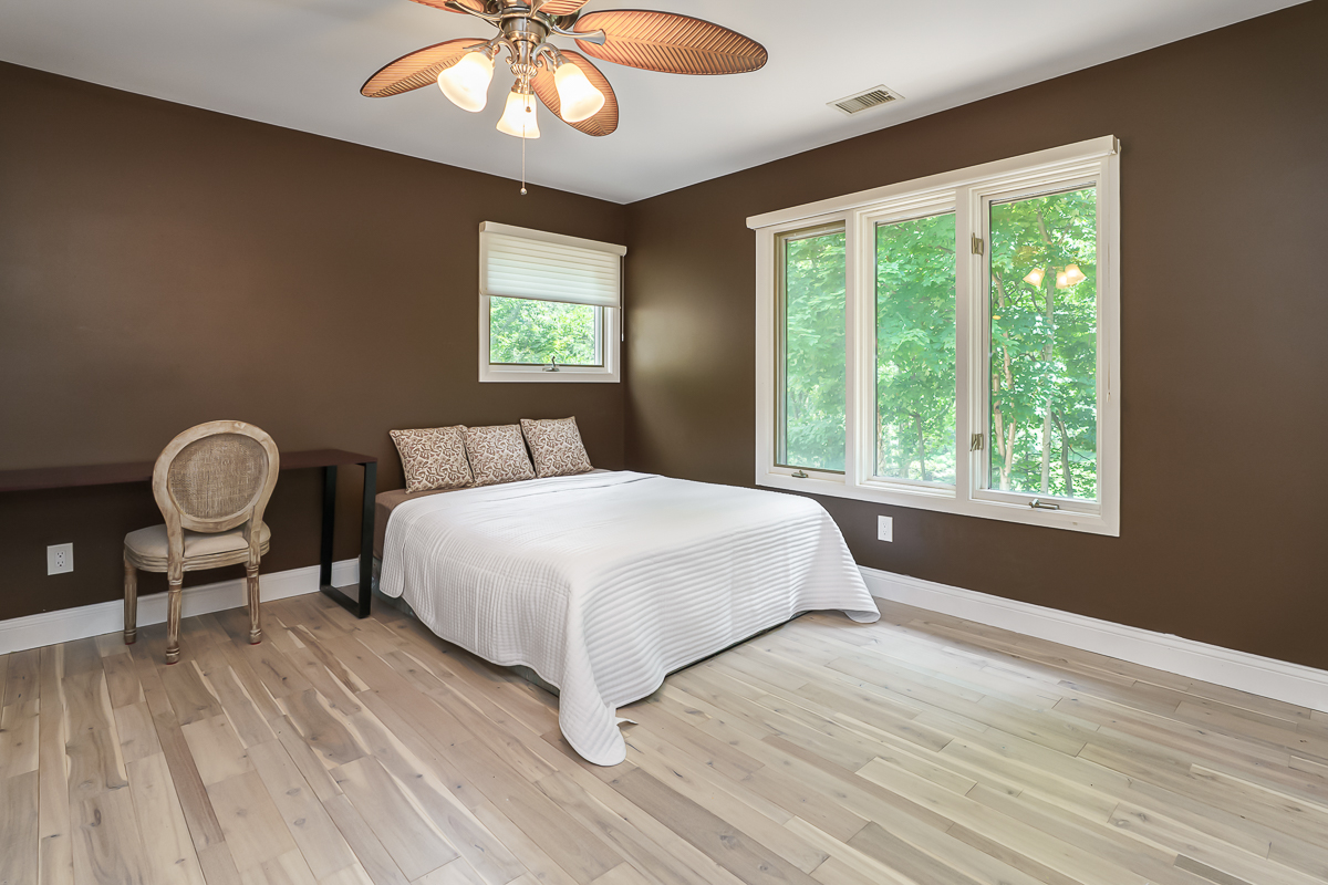 630 Woods Hollow Ln-85