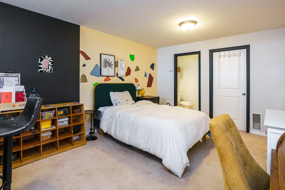 6335 Hares Ear Dr.-9