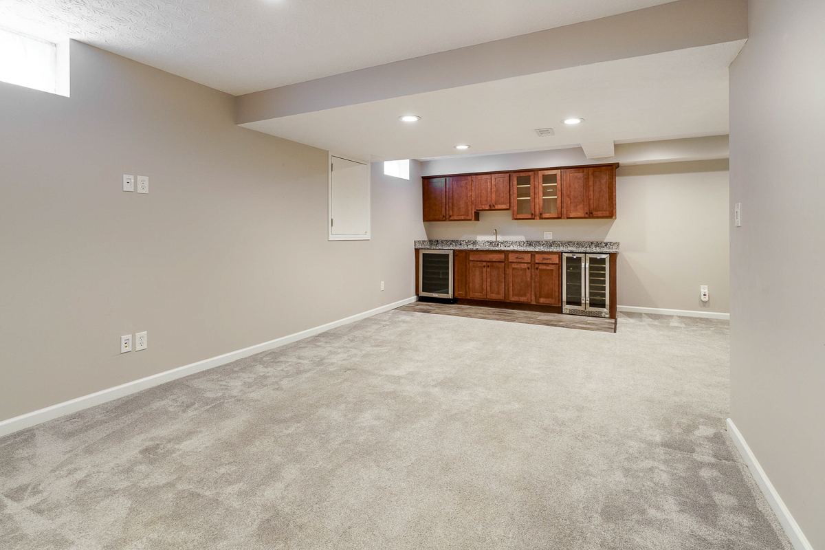 6402 Fayborough Ct-11