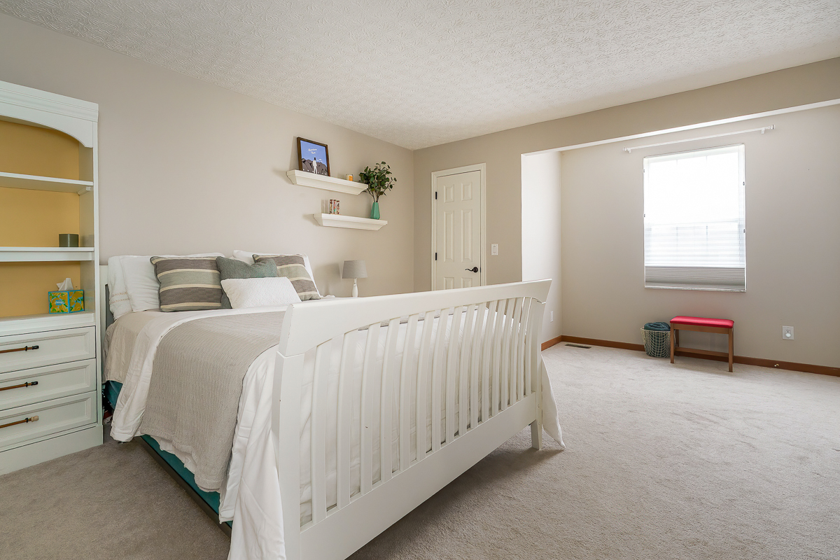 6402 Fayborough Ct-44