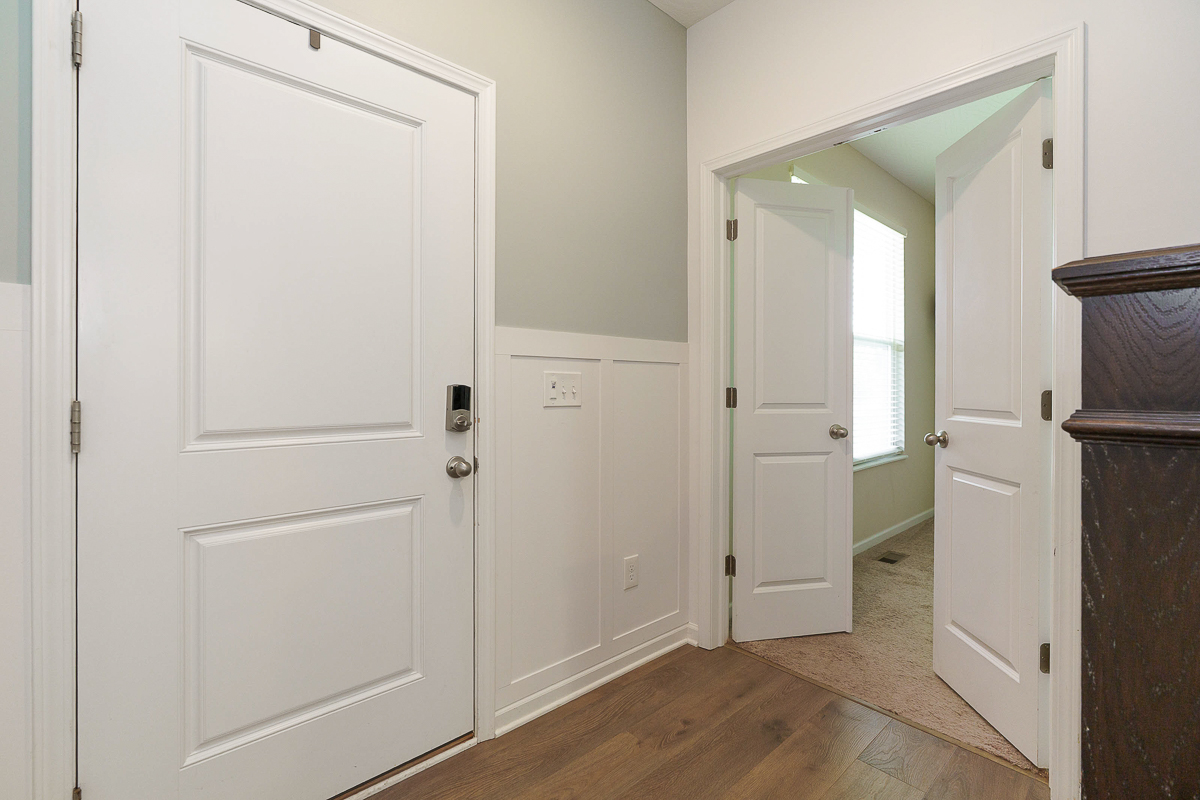 643 Buena Park Dr.-11