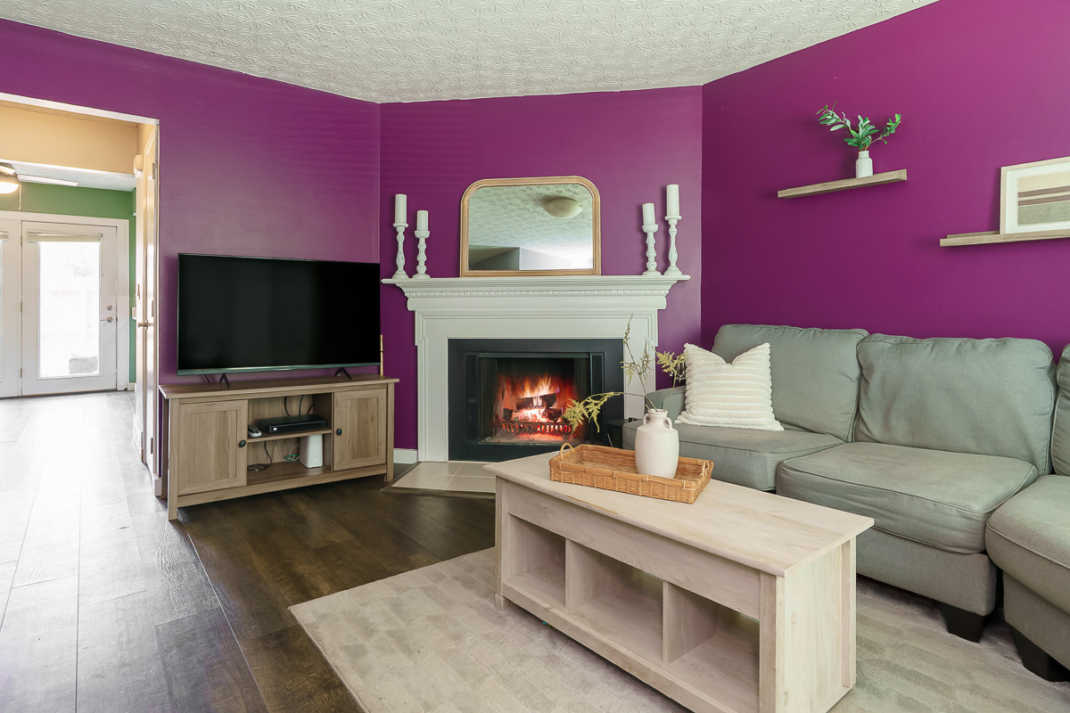 6447 Cranston Way-15