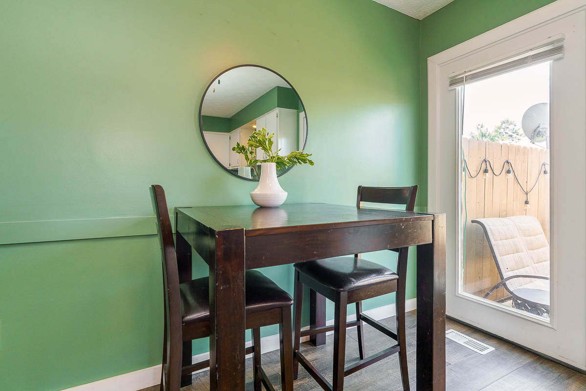 6447 Cranston Way-22