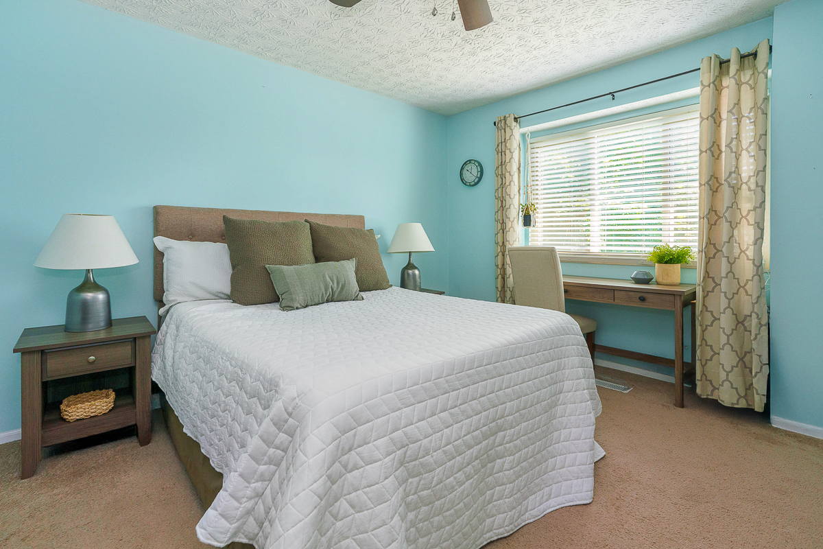 6447 Cranston Way-24