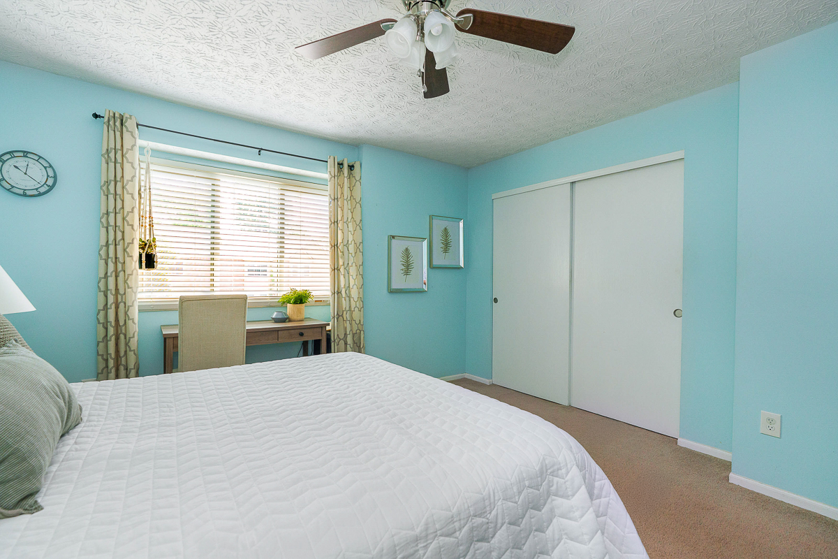 6447 Cranston Way-25