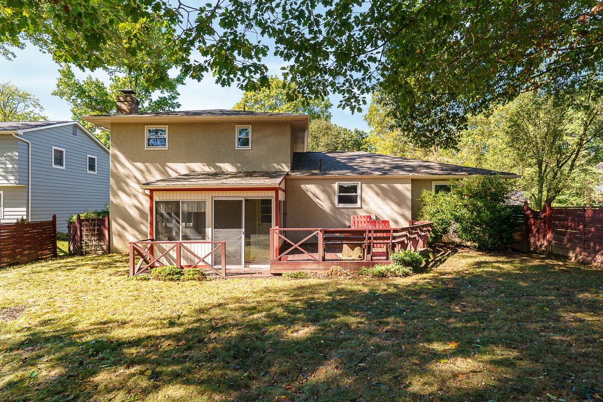 6496 Hearthstone Ave-6