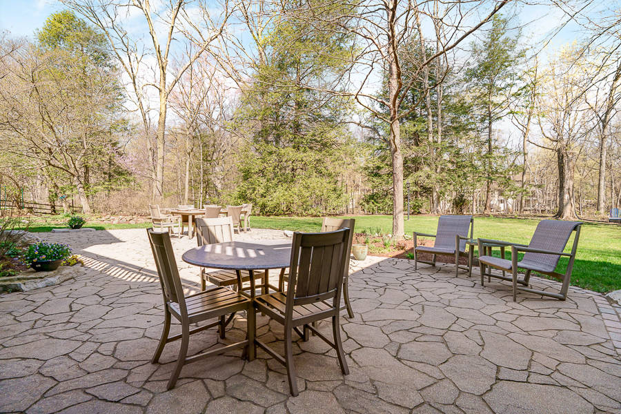 6500 Plesenton Dr-23