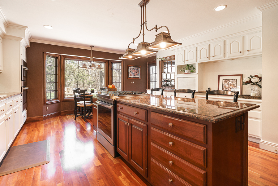 6500 Plesenton Dr-60