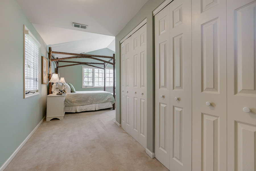 6500 Plesenton Dr-81