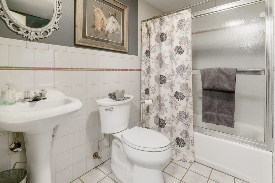 6500 Plesenton Dr-89