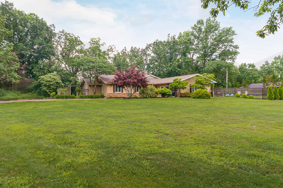 6533 Lake of the Woods Pt-14