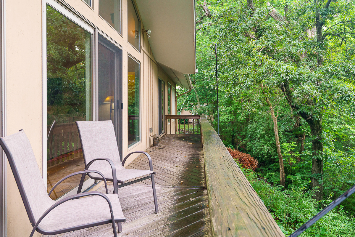 6533 Lake of the Woods Pt-27