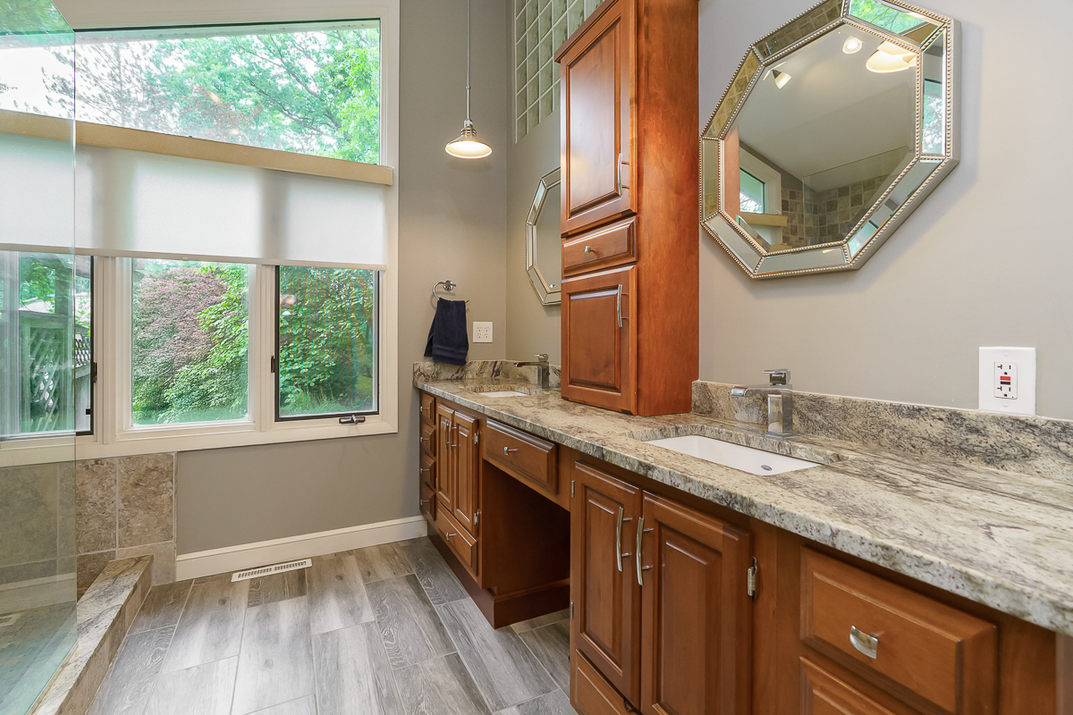 6533 Lake of the Woods Pt-64