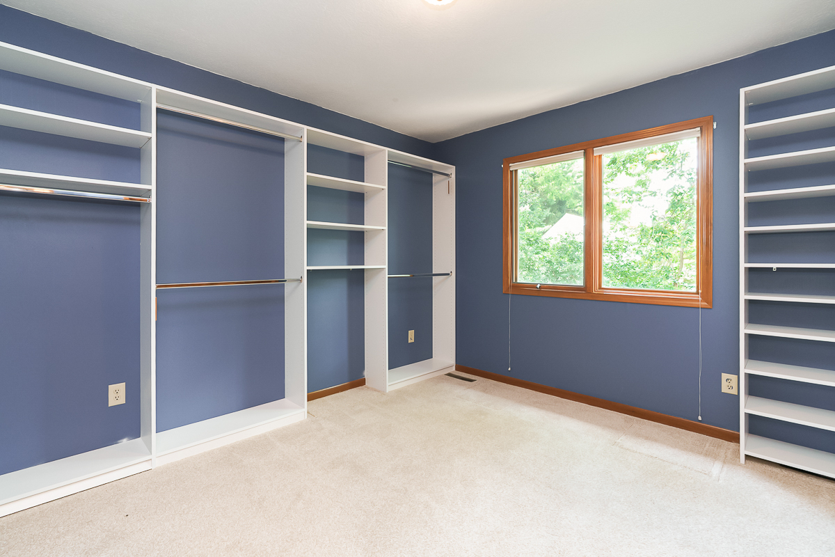 6730 Kensington Way-48